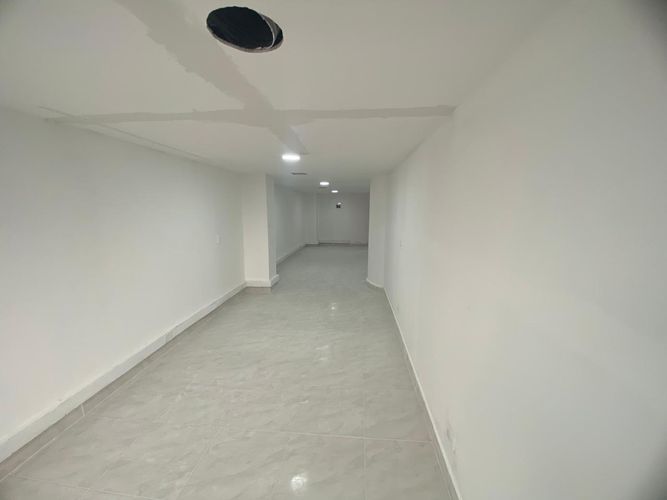 Oficina en arriendo en El Poblado, Medellín, 30 m² · foto 10 de 10