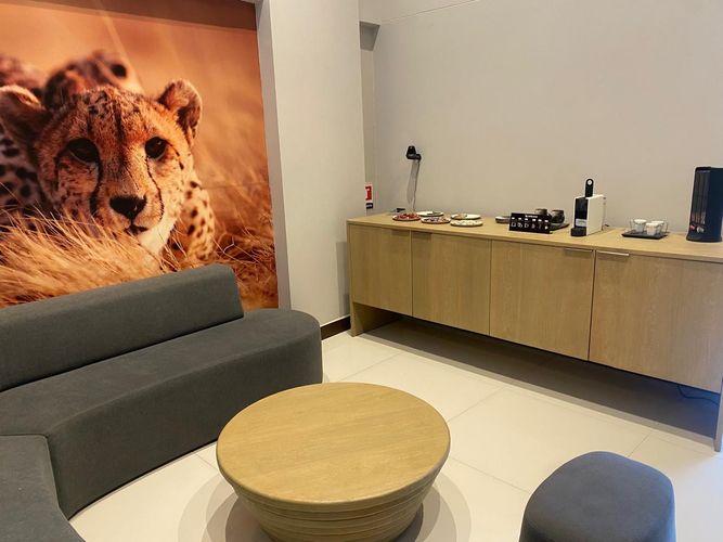 Oficina en venta en Loma Del Chocho, Envigado, 84 m² · foto 2 de 20