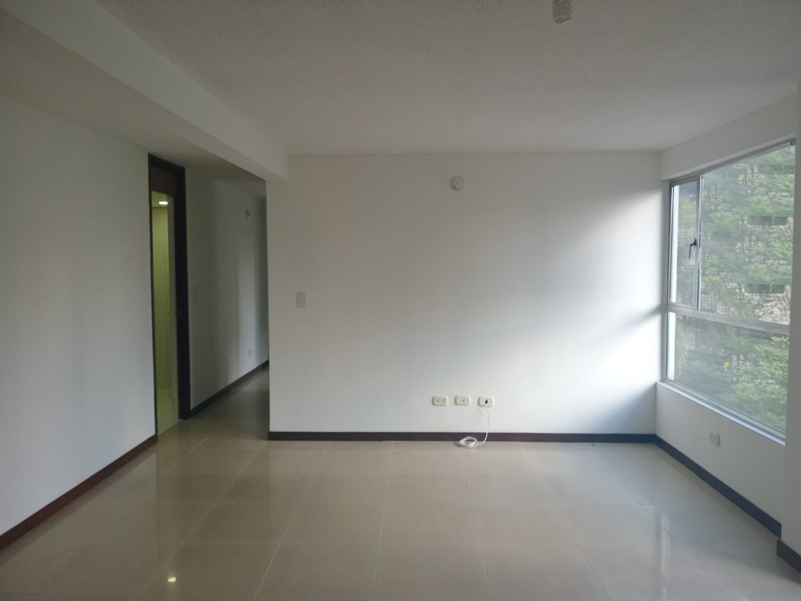 Apartamento en venta en El Poblado, Medellín · foto 2 de 15