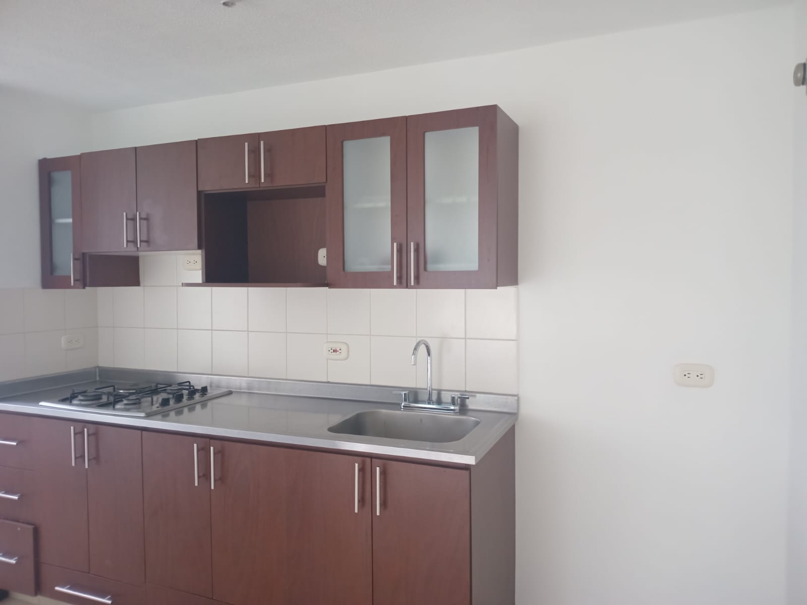Apartamento en venta en El Poblado, Medellín · foto 4 de 15