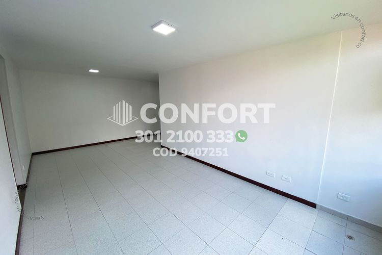 Apartamento de 3 alcobas en arriendo en San Diego, Medellín, 86 m² · foto 2 de 24