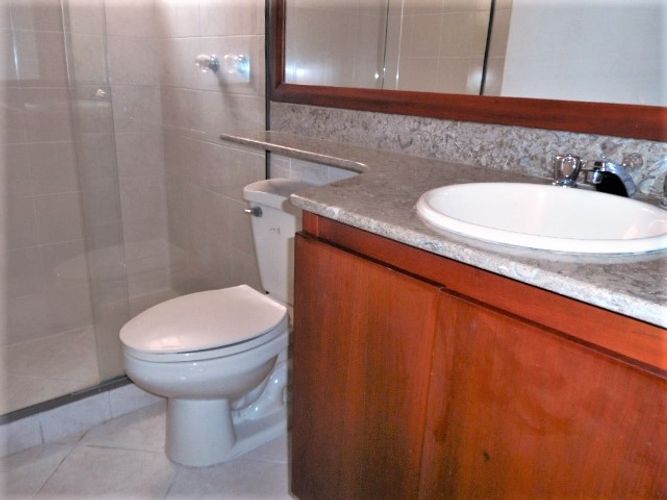 Apartamento de 3 alcobas en arriendo en El Tesoro, Medellín, 160 m² · foto 15 de 16