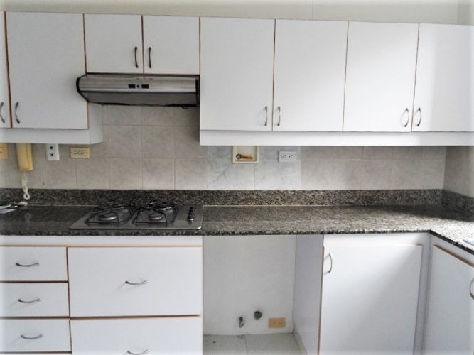 Apartamento de 3 alcobas en arriendo en El Tesoro, Medellín, 160 m² · foto 5 de 16
