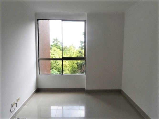 Apartamento de 3 alcobas en arriendo en El Tesoro, Medellín, 160 m² · foto 9 de 16
