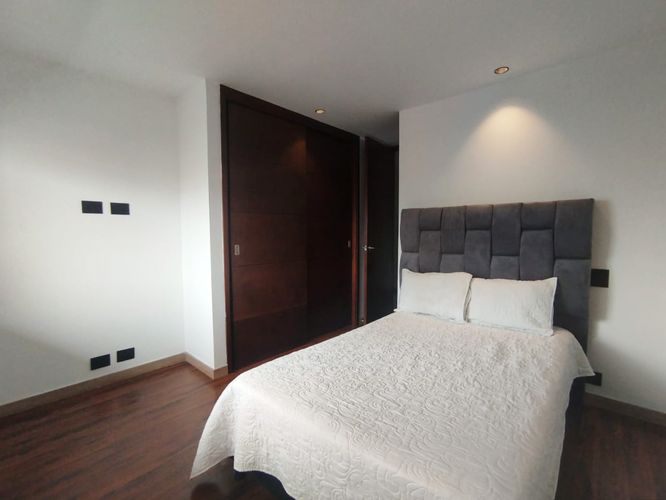 Apartamento de 3 alcobas en arriendo en El Poblado, Medellín, 150 m² · foto 11 de 15