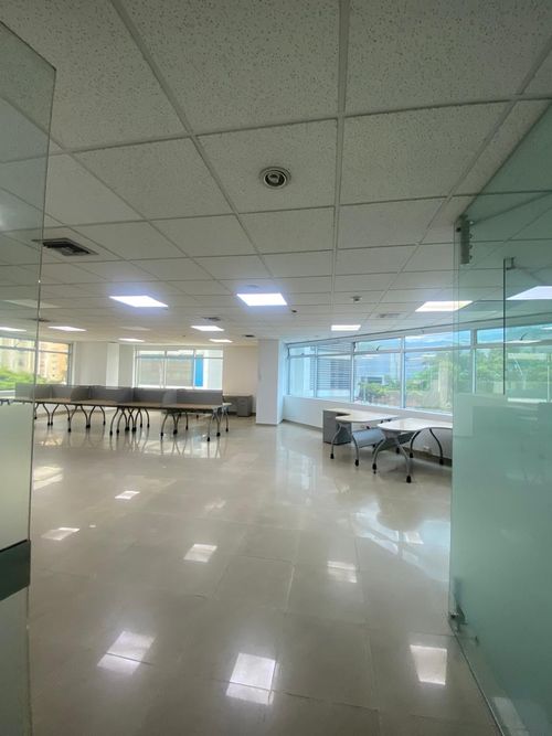 Oficina en arriendo en Santa Monica, Cali, 159 m² · foto 4 de 10