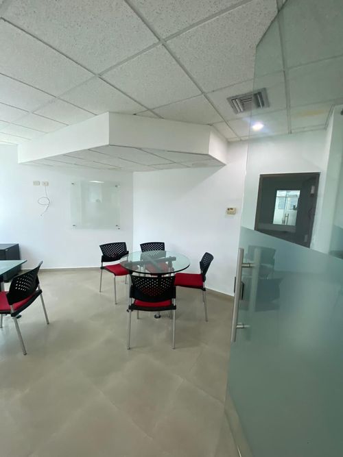 Oficina en arriendo en Santa Monica, Cali, 159 m² · foto 5 de 10