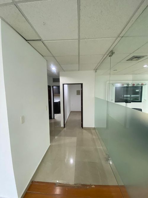 Oficina en arriendo en Santa Monica, Cali, 159 m² · foto 8 de 10