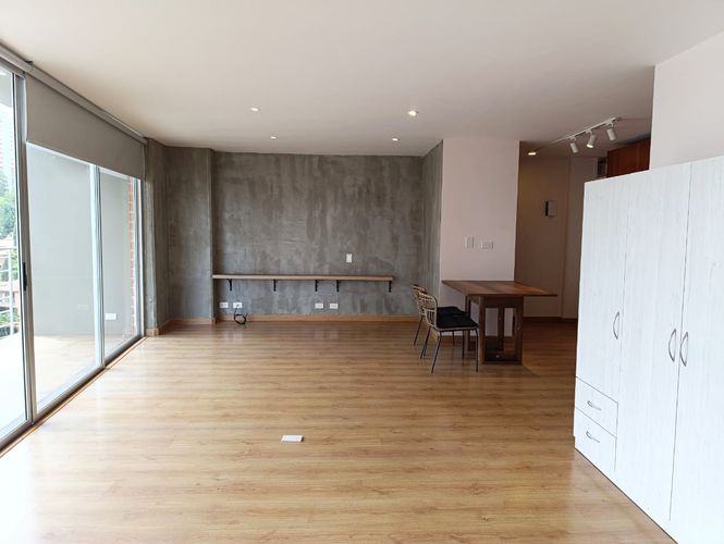 Apartamento de 1 alcoba en arriendo en El Tesoro, Medellín, 59 m² · foto 4 de 14