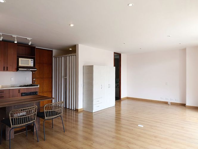Apartamento de 1 alcoba en arriendo en El Tesoro, Medellín, 59 m² · foto 8 de 14