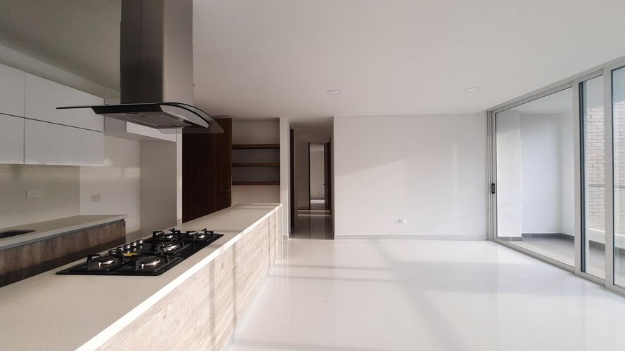 Apartamento de 3 alcobas en venta en Ciudad Jardin, Cali, 126 m² · foto 8 de 24