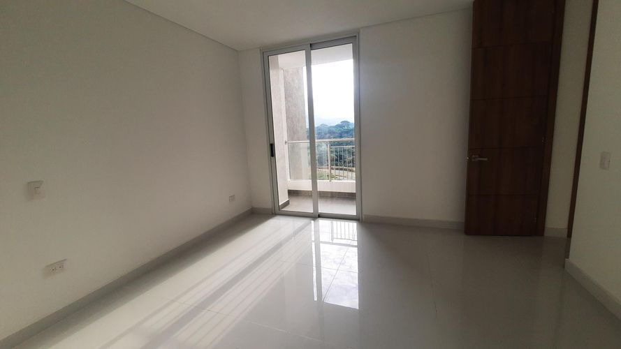 Apartamento de 3 alcobas en venta en Ciudad Jardin, Cali, 126 m² · foto 13 de 24
