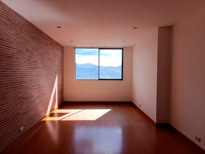 Apartamento de 3 alcobas en arriendo en El Poblado, Medellín, 230 m² · foto 15 de 18