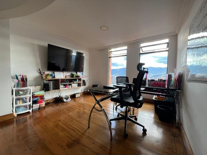 Apartamento de 3 alcobas en arriendo en El Diamante No. 2, Medellín, 344 m² · foto 7 de 19