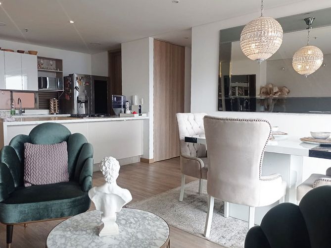 Apartamento de 2 alcobas en arriendo en Los Naranjos, Medellín, 102 m² · foto 4 de 20
