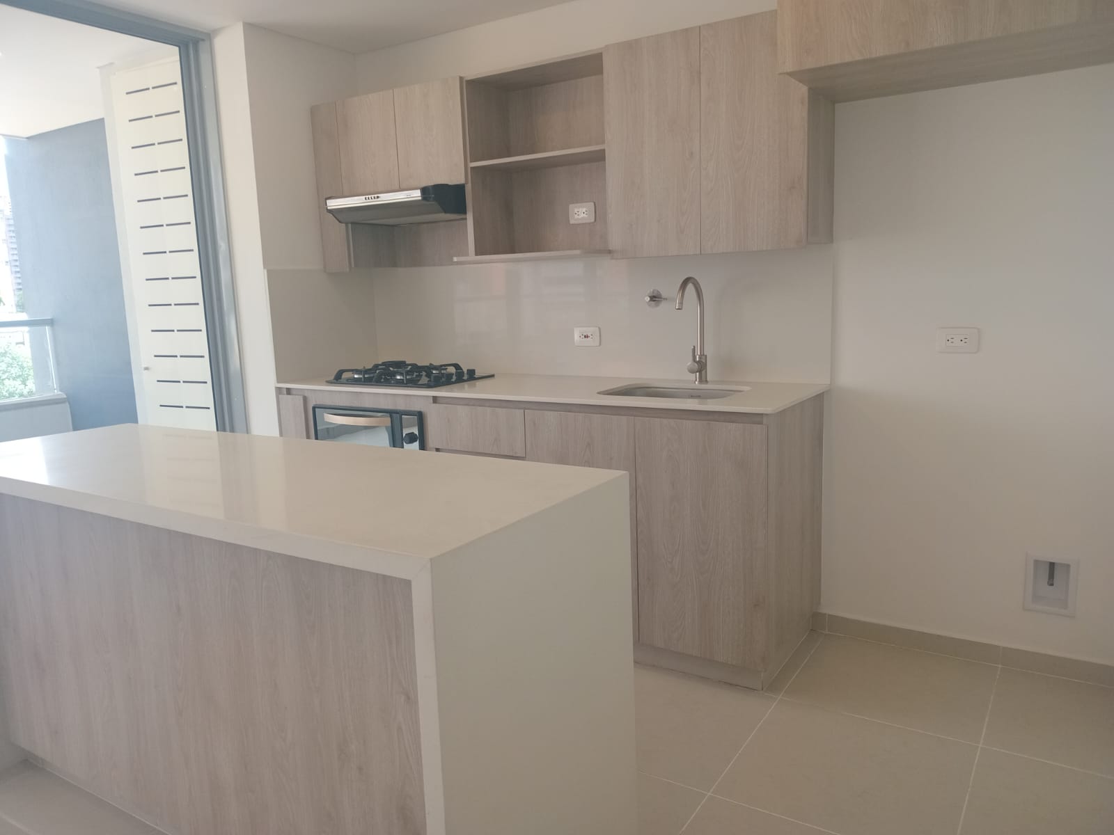 Apartamento en arriendo en Cumbres, Envigado · foto 4 de 17