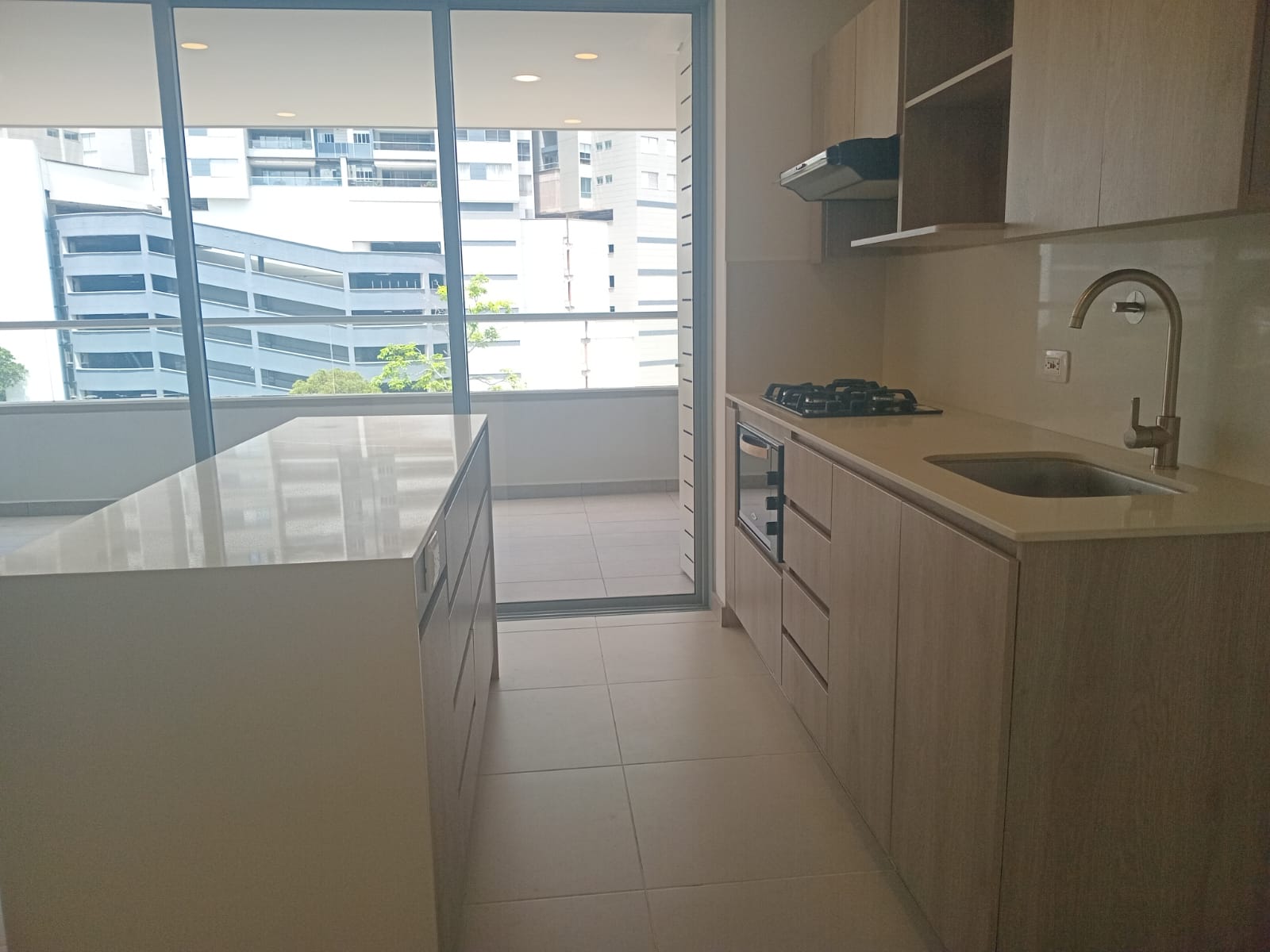 Apartamento en arriendo en Cumbres, Envigado · foto 5 de 17
