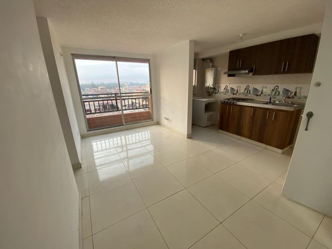 Apartamento de 3 alcobas en venta en Fontibon, Bogotá, 50 m² · foto 5 de 15