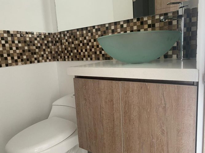 Apartamento de 2 alcobas en arriendo en Montessori, Envigado, 80 m² · foto 16 de 17