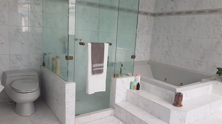 Apartamento de 4 alcobas en venta en Centro, Ibagué, 264 m² · foto 13 de 24