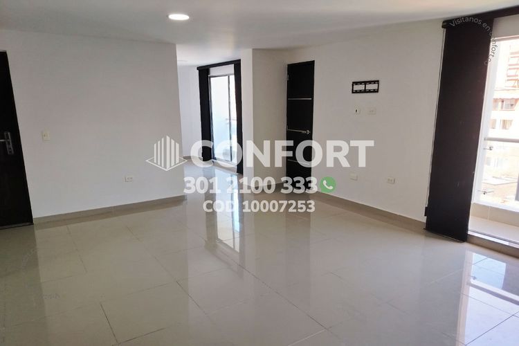 Apartamento de 3 alcobas en arriendo en Las Acacias, Medellín, 132 m² · foto 4 de 24