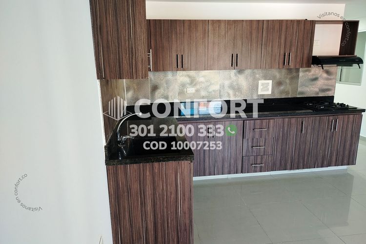 Apartamento de 3 alcobas en arriendo en Las Acacias, Medellín, 132 m² · foto 11 de 24