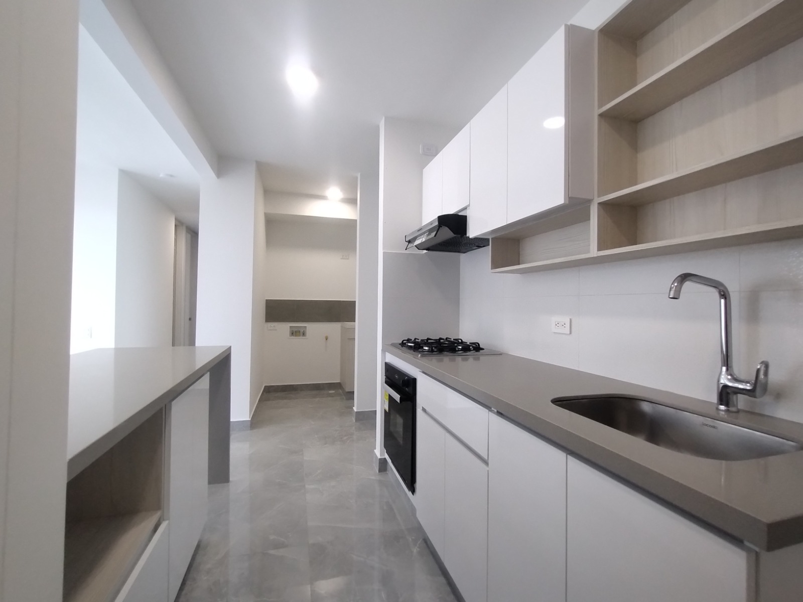 Apartamento en arriendo en El Castillo, Barranquilla · foto 8 de 21