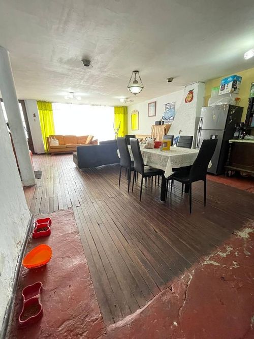Casa de 3 alcobas en venta en Centro Fontibon, Bogotá, 330 m² · foto 6 de 12