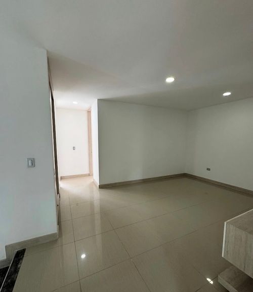 Casa de 4 alcobas en venta en La Morada, Jamundí, 270 m² · foto 5 de 24