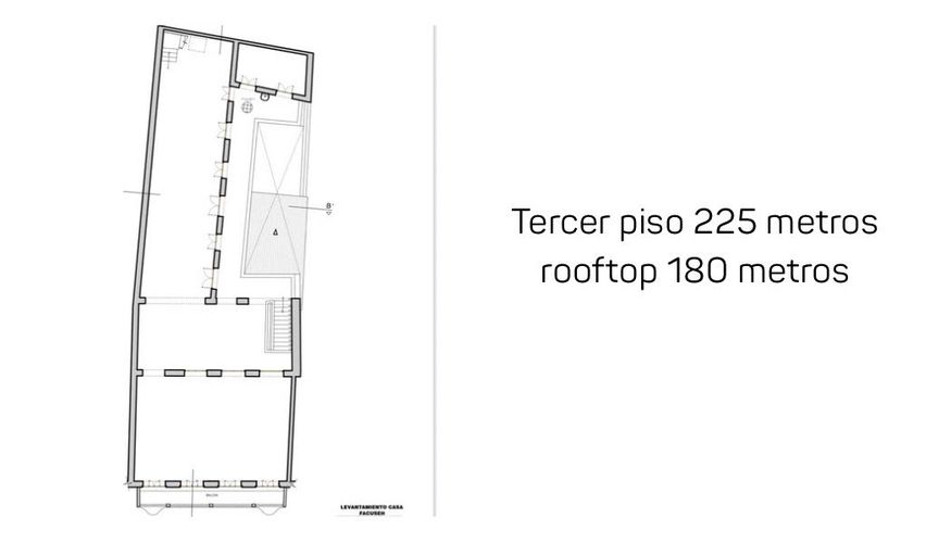 Casa en venta en El Centro, Cartagena, 703 m² · foto 3 de 3