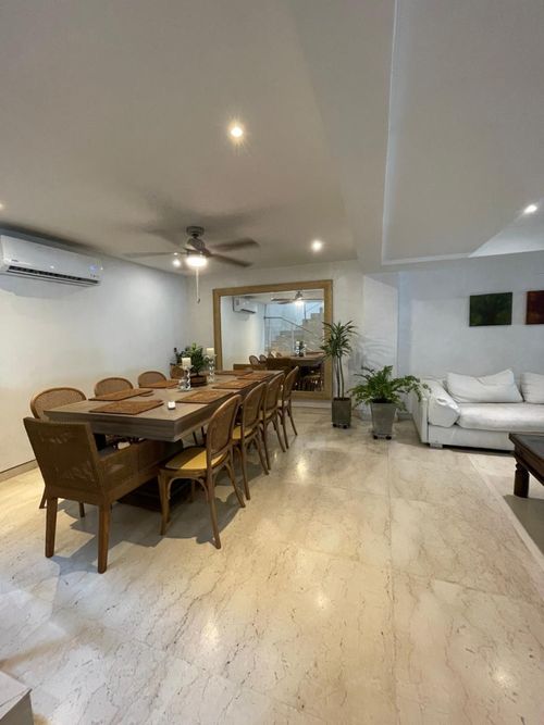 Casa de 5 alcobas en venta en Cr.La Castellana, Barranquilla, 416 m² · foto 7 de 24