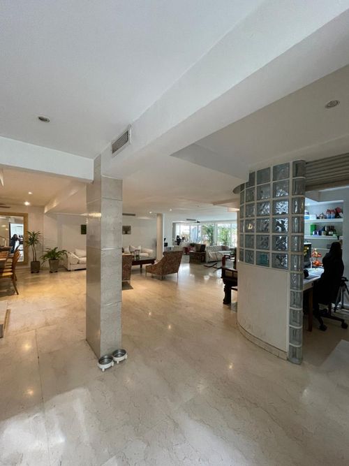 Casa de 5 alcobas en venta en Cr.La Castellana, Barranquilla, 416 m² · foto 8 de 24