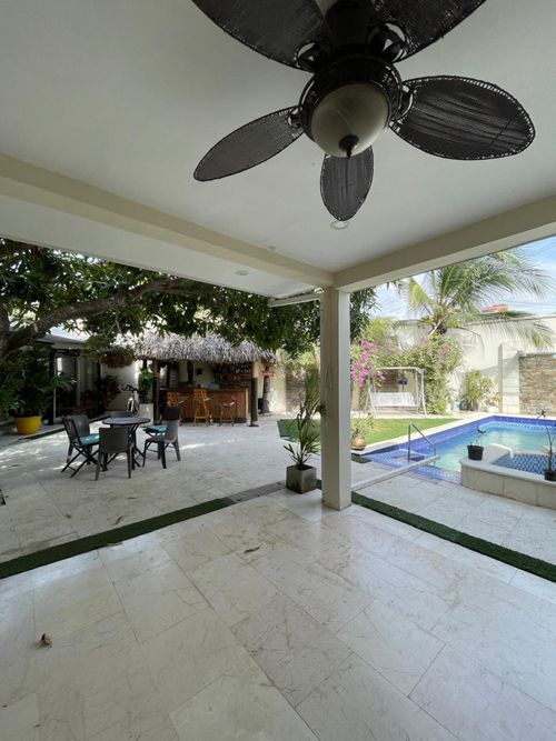 Casa de 5 alcobas en venta en Cr.La Castellana, Barranquilla, 416 m² · foto 16 de 24