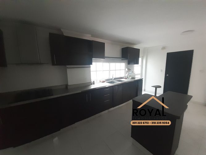 Casa de 7 alcobas en venta en Villa Santos, Barranquilla, 574 m² · foto 8 de 24