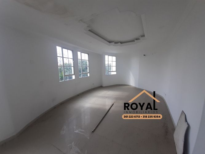 Casa de 7 alcobas en venta en Villa Santos, Barranquilla, 574 m² · foto 18 de 24
