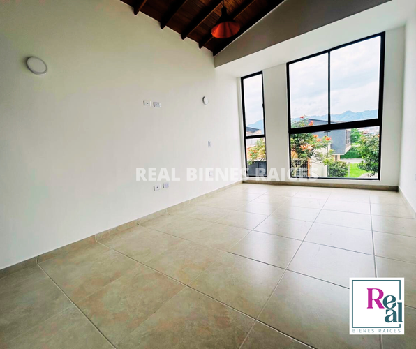 Casa de 3 alcobas en venta en Lomitas, La Ceja, 126 m² · foto 8 de 21