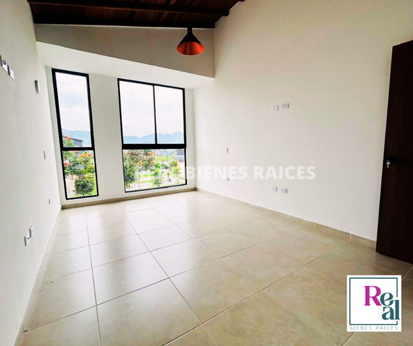 Casa de 3 alcobas en venta en Lomitas, La Ceja, 126 m² · foto 12 de 21