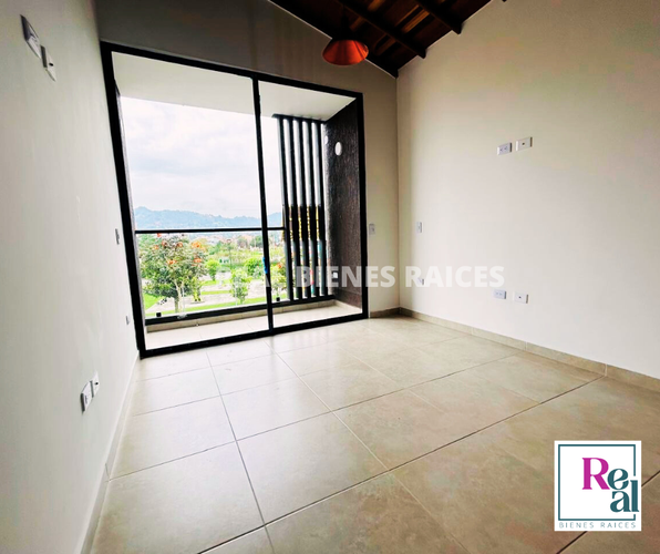 Casa de 3 alcobas en venta en Lomitas, La Ceja, 126 m² · foto 17 de 21