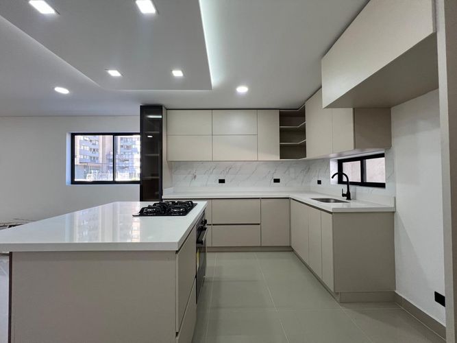 Casa de 4 alcobas en venta en Llano Grande, Rionegro, 260 m² · foto 6 de 20