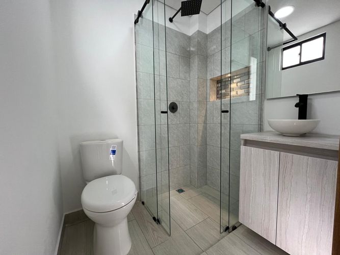 Casa de 4 alcobas en venta en Llano Grande, Rionegro, 260 m² · foto 16 de 20
