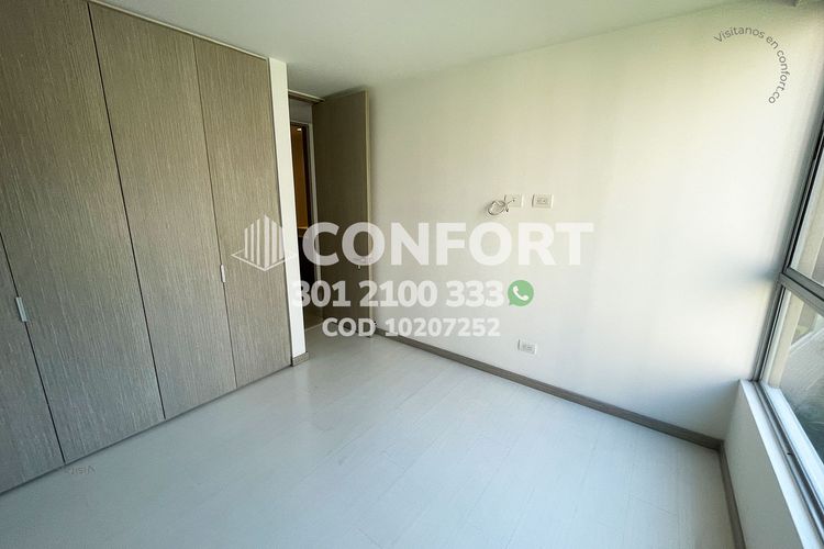 Apartamento de 3 alcobas en arriendo en Cumbres, Envigado, 100 m² · foto 23 de 24