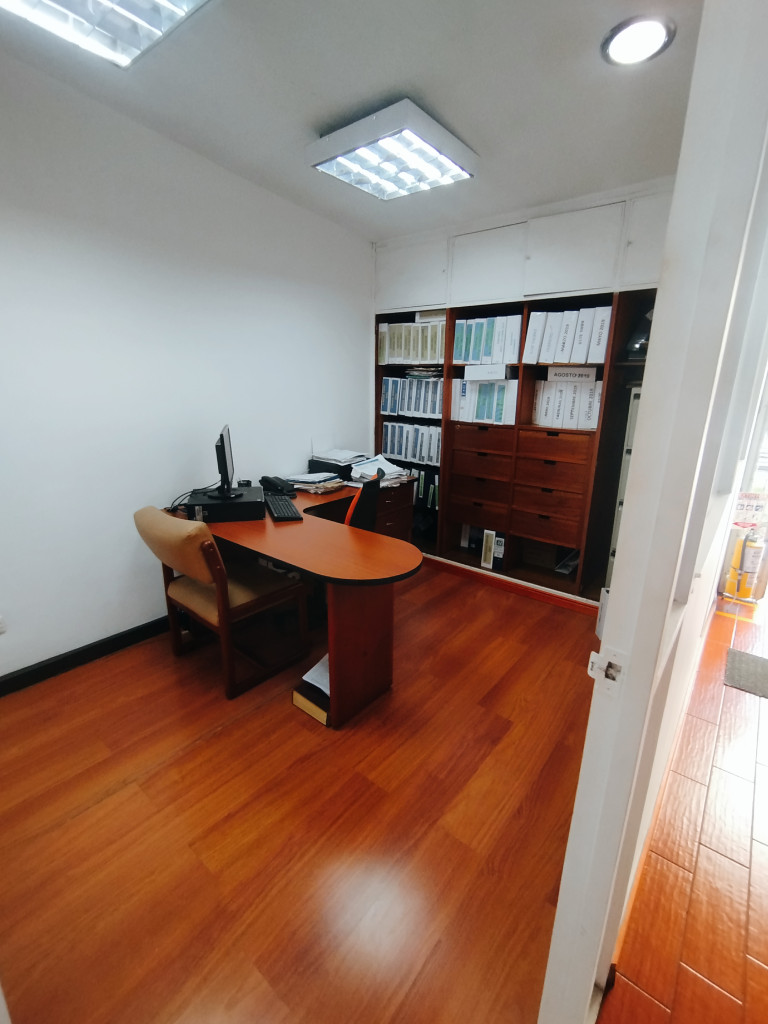 Casa en venta en Pasadena, Bogotá · foto 7 de 24
