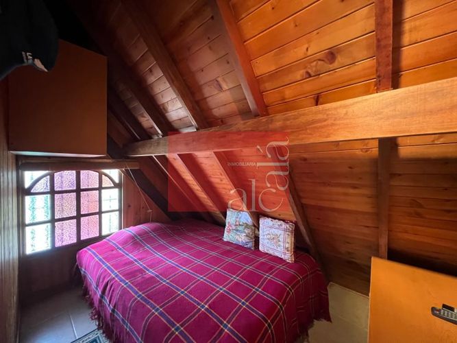 Casa de 4 alcobas en venta en Loma Del Escobero, Envigado · foto 21 de 24