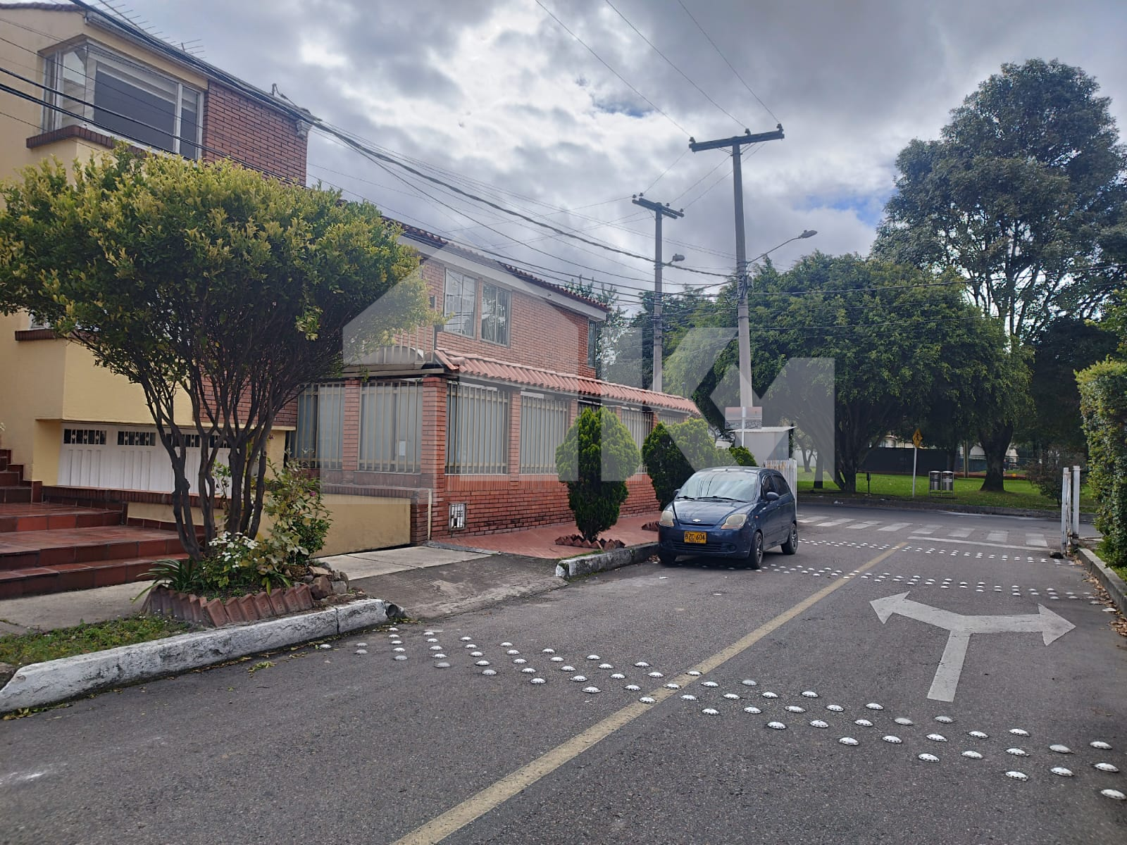 Casa en venta en Alhambra, Bogotá · foto 2 de 24