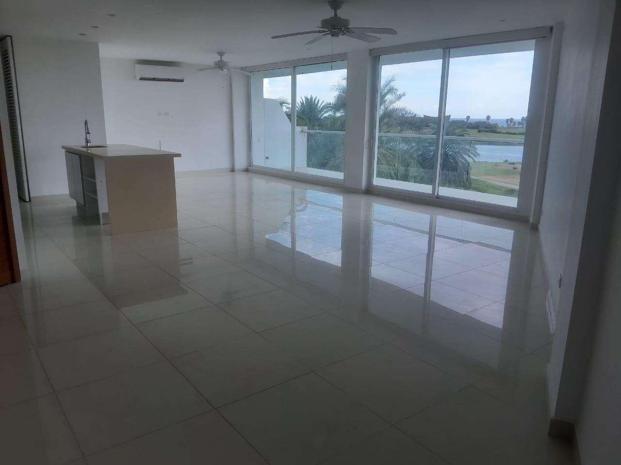 Apartamento en Arriendo en Serena del Mar, Cartagena en Cartagena, de Sima Agencia De Bienes S.A.S.