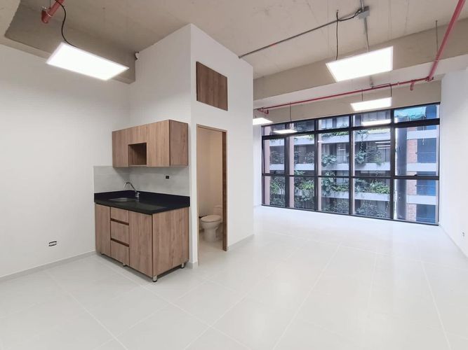 Oficina en arriendo en El Poblado, Medellín, 43 m² · foto 5 de 14