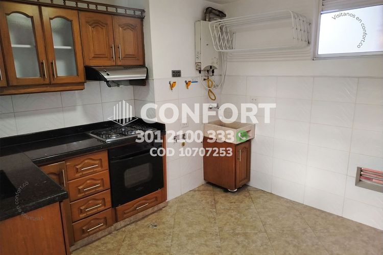 Apartamento de 3 alcobas en arriendo en Laureles, Medellín, 115 m² · foto 10 de 24