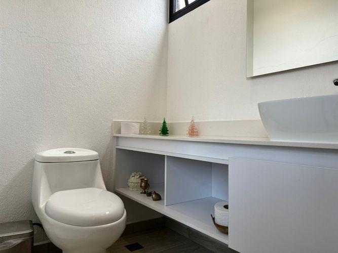 Casa de 3 alcobas en venta en Loma Del Chocho, Envigado, 280 m² · foto 12 de 18