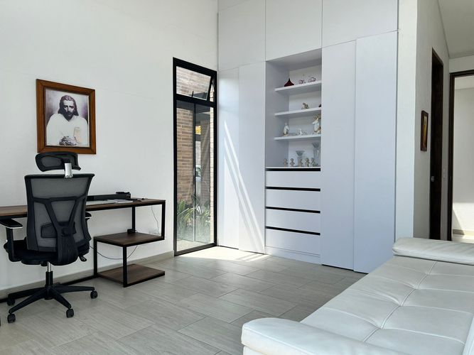 Casa de 3 alcobas en venta en Loma Del Chocho, Envigado, 280 m² · foto 7 de 18