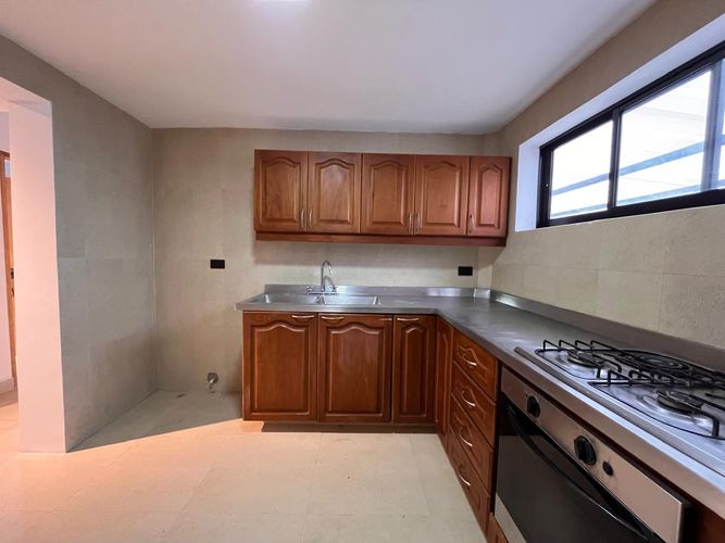Casa de 4 alcobas en arriendo en El Retiro, 580 m² · foto 5 de 20